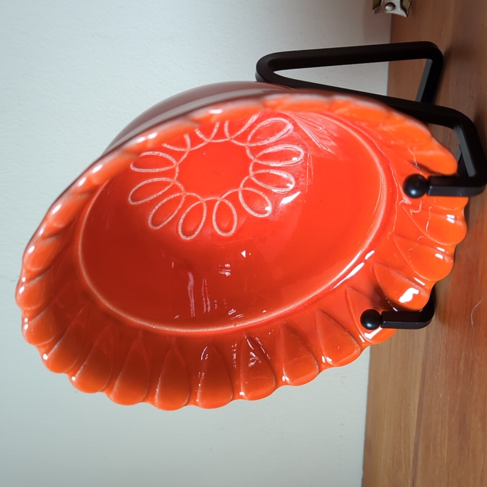 Small Vintage Bright Orange California Pottery Bowl Flower Petal Design